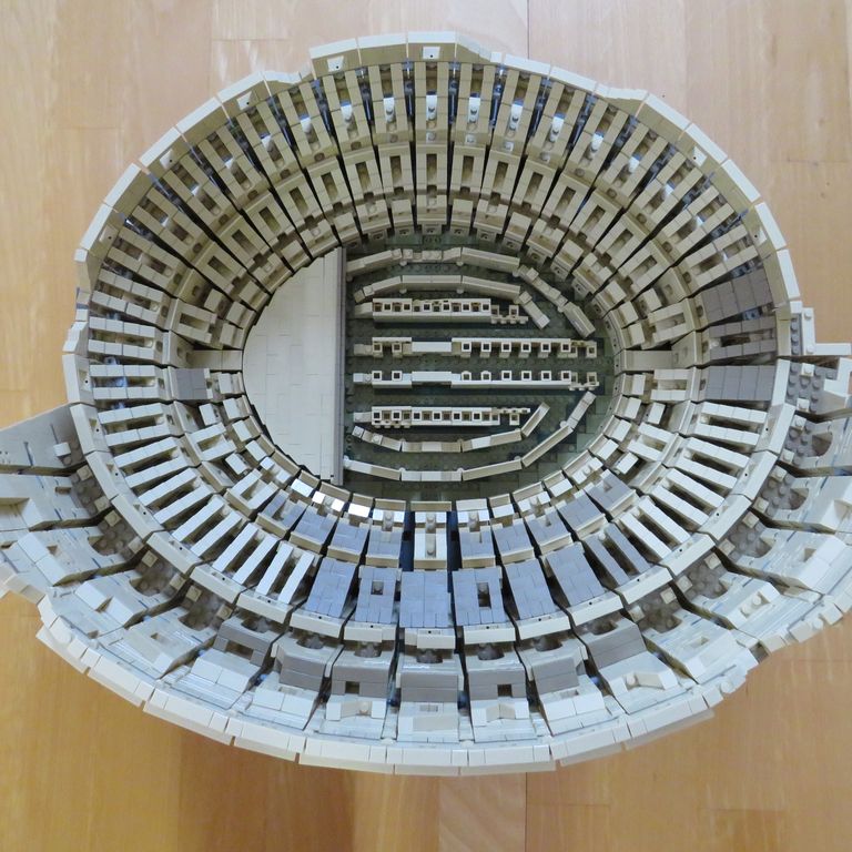 Draufsicht des fertigen Kolosseums
